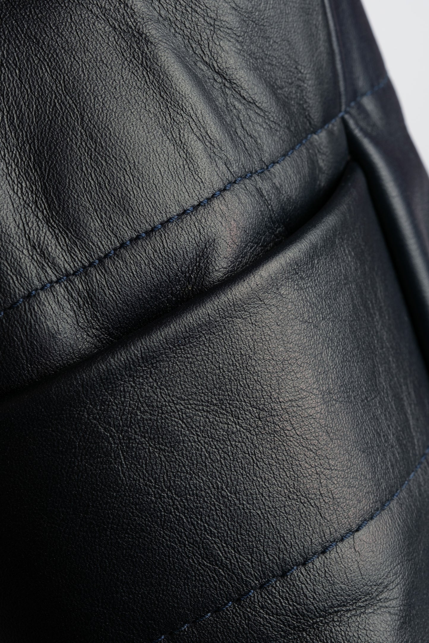 NAVY WATER BUFFALO TOTE