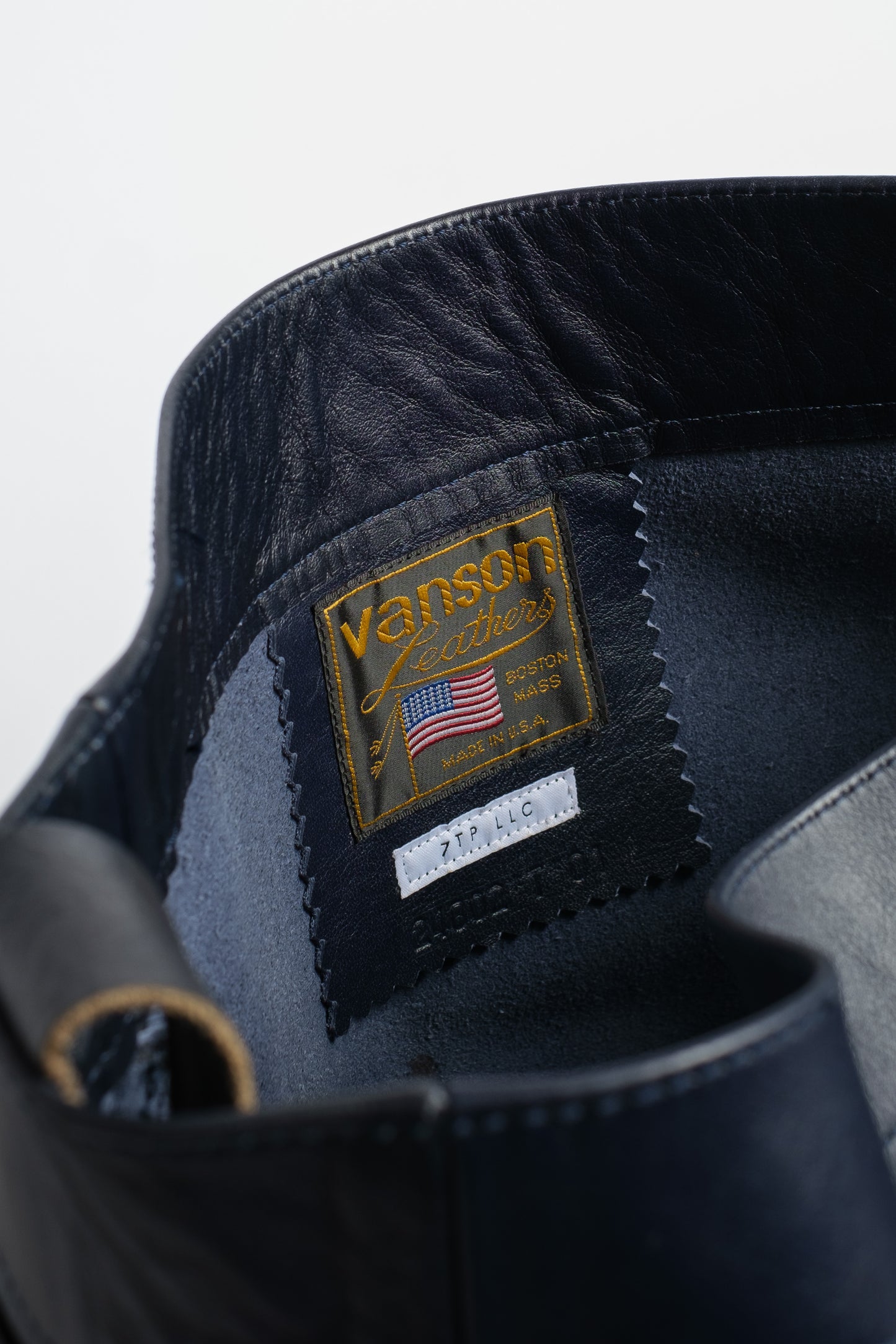 NAVY WATER BUFFALO TOTE
