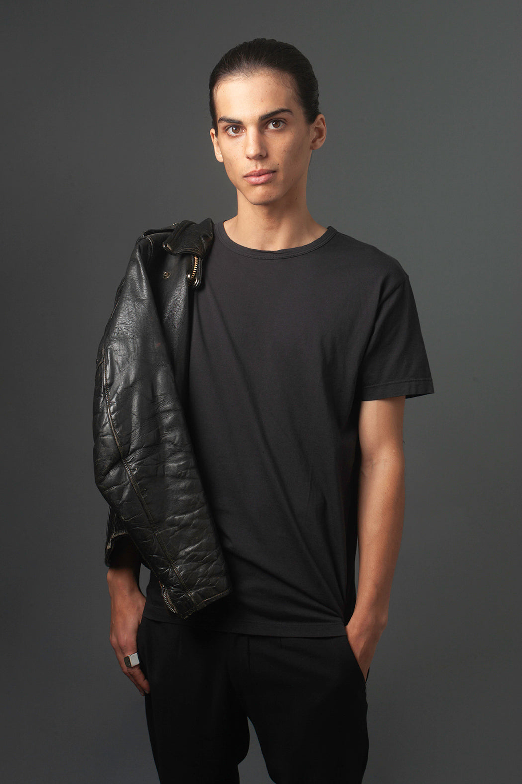 PREMIUM MAGIC TEE