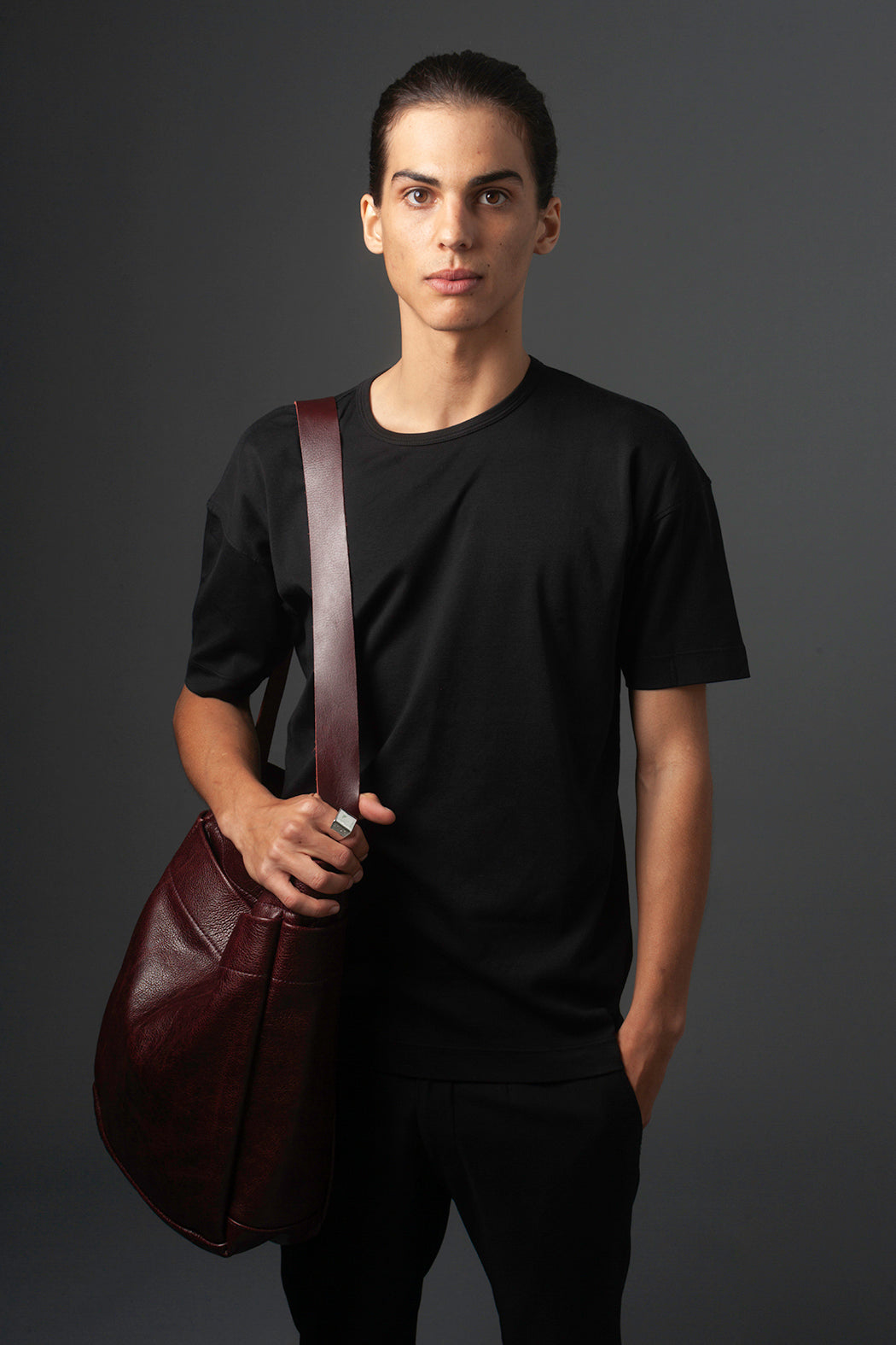 BURGUNDY WATER BUFFALO TOTE